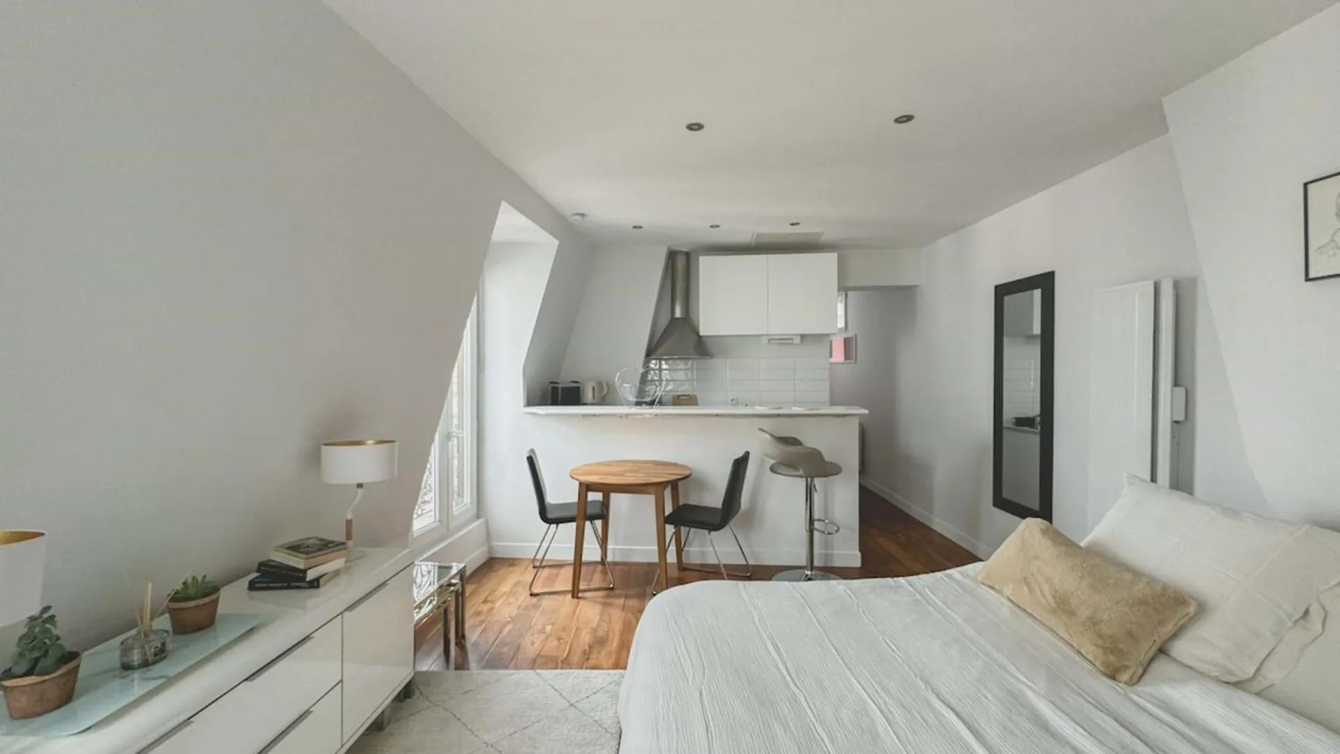 Flexliving Studio - Didot Paris Daire